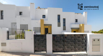 Semi-detached houses in Busot, Alicante